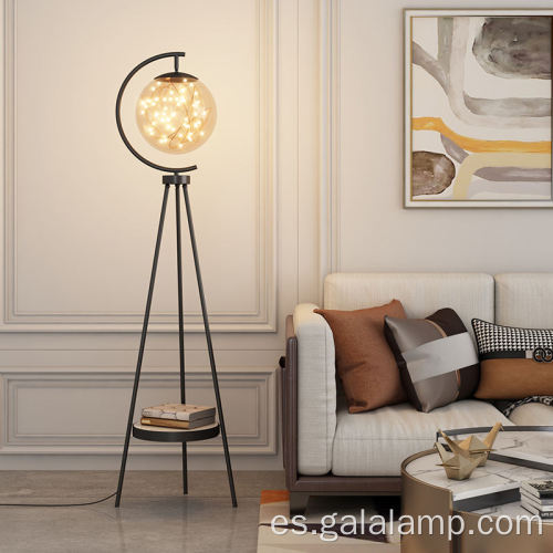 Lámpara de pie trípode nórdica